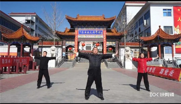 总教练教您，梁氏少林养生八段锦（第四段教学