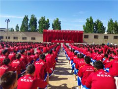鹅坡武校开展法制教育，提高学生法律保护意识