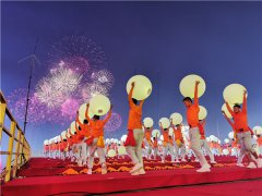 鹅坡学生家长：孩子参加天安门国庆联欢，更是