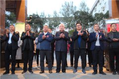 参加深圳经济特区建立40周年文艺晚会的鹅坡师生