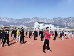 武术进校园 | 鹅坡武校走进登封市嵩阳中学