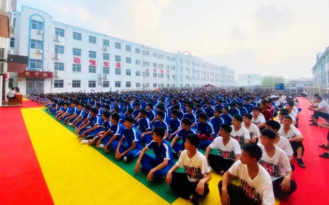 「美丽鹅坡」从家到家，让每位同学感受寄宿的温暖